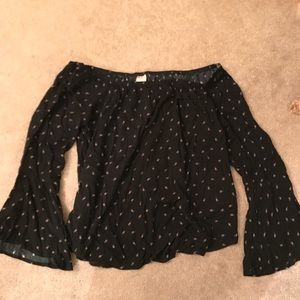 Mossimo off the shoulder long sleeve shirt